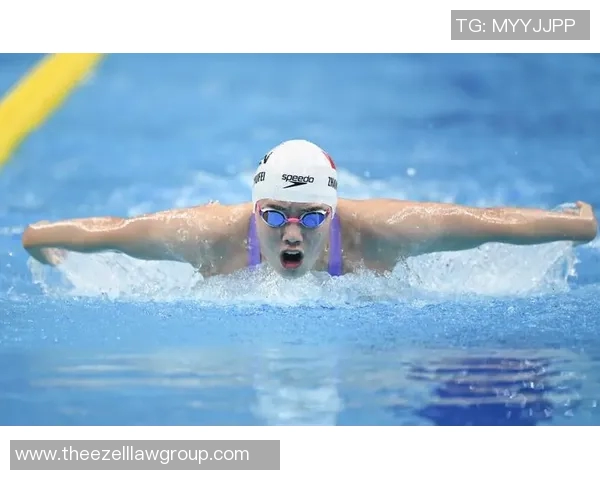 蝶泳技巧解析与训练方法全面提升游泳水平的关键要素 蝶泳技巧解析与训练方法全面提升游泳水平的关键要素